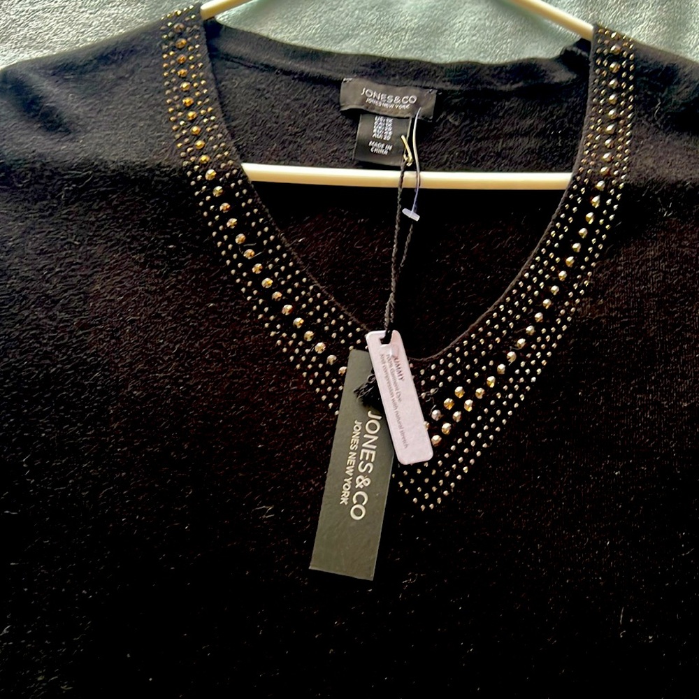 Women’s sweaters